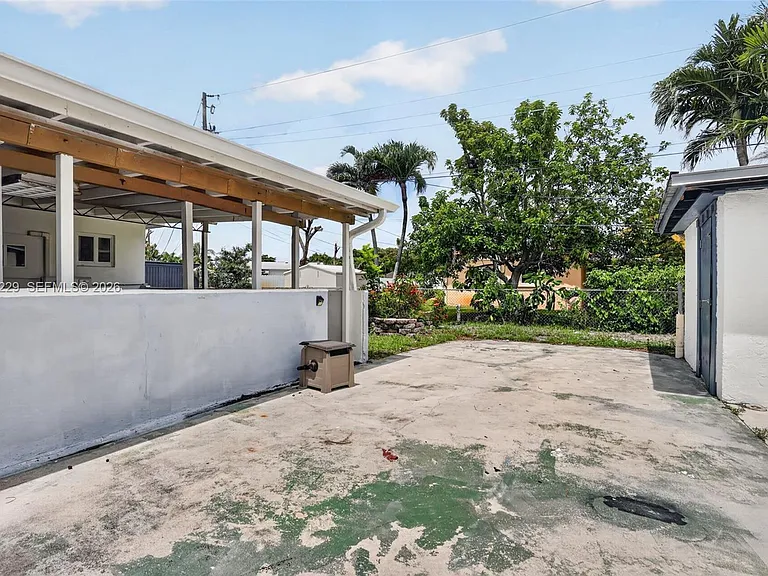 17001 NW 53rd Ct — Photo 49