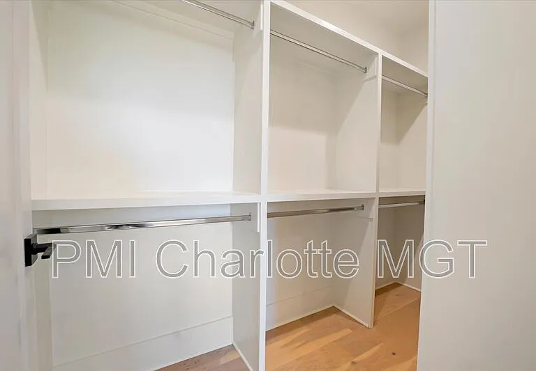 428 Dover Ave — Photo 42