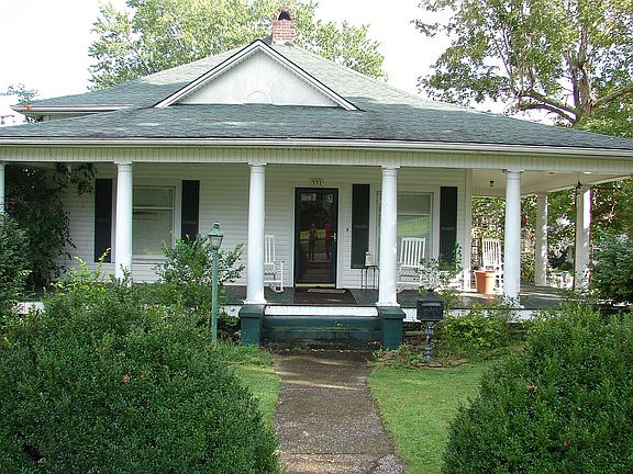 5th image of 331 Pine St