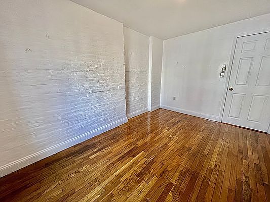 3rd image of 238 Gates Ave