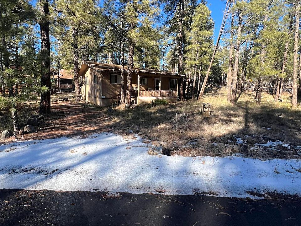 1st image of 800 E Reindeer Drive