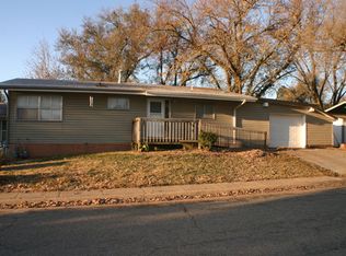 6937 SW Towerview Ln, Topeka, KS 66619