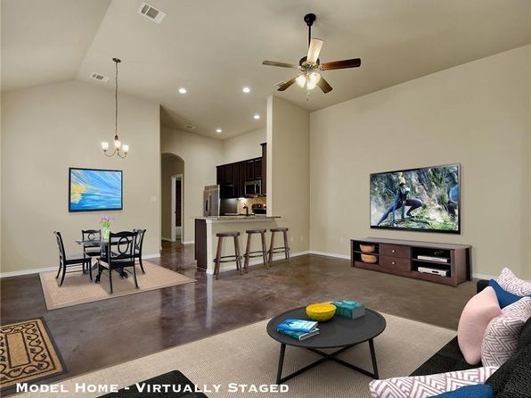 634 Jack Rabbit Ln