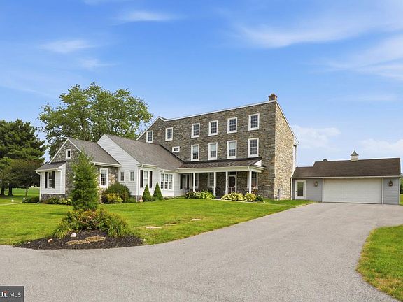 4th image of 462 Weidler Ln