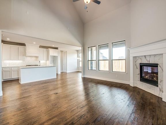 4th image of 16383 Willowick Ln