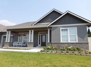 3041 NW Delcon Dr, East Wenatchee, WA 98802