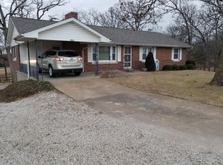 3023 Rock Ridge Rd, Jefferson City, MO 65109