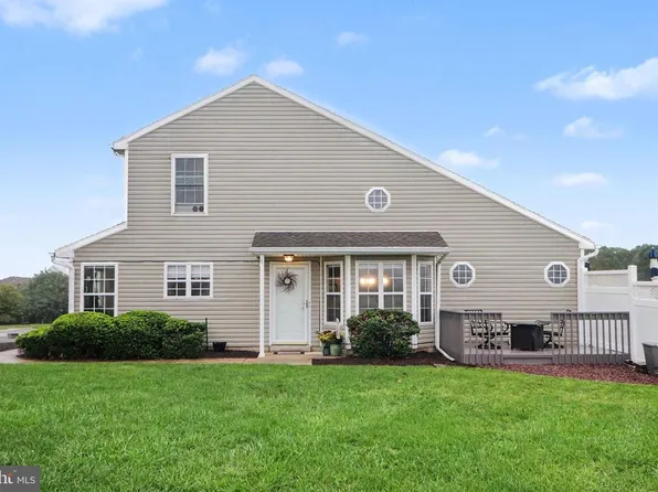 6614 Springford Ter, Harrisburg, PA 17111