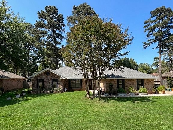 2nd image of 4392 Leaning Oaks