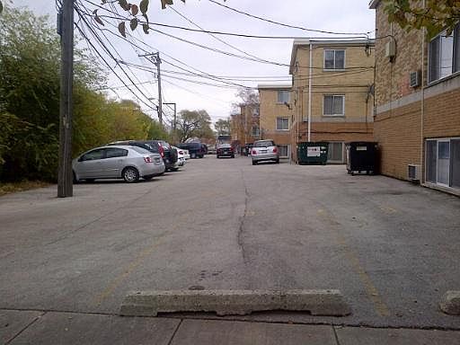 2nd image of 5209 S Leclaire Ave APT 3C