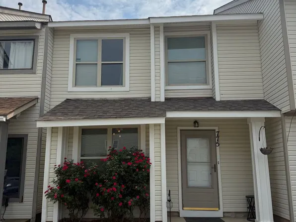 775 Hecate Dr, Virginia Beach, VA 23454