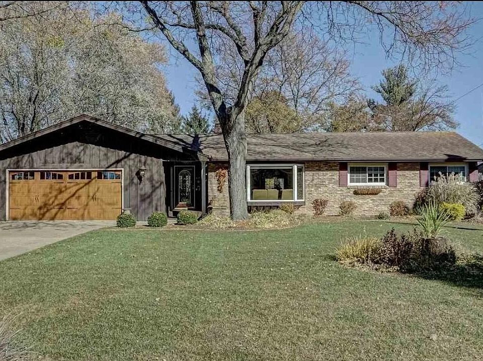 1st image of 2833 Dakota Dr