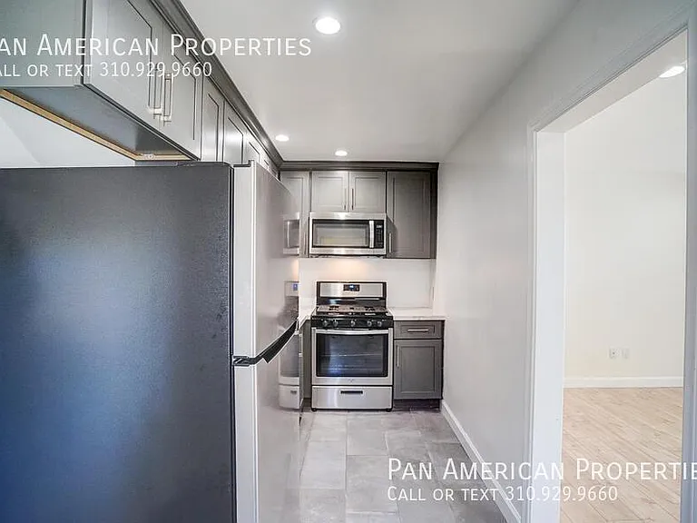 1741 Cedar Ave #3 — Photo 12