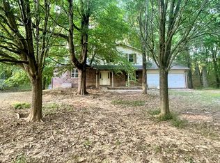 2647 Cummins Mill Rd, Cookeville, TN 38501