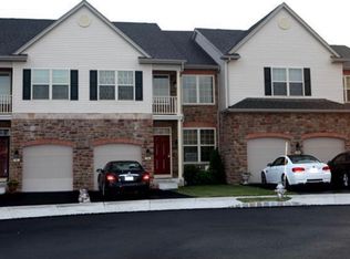 98 Tyler Dr, Feasterville Trevose, PA 19053