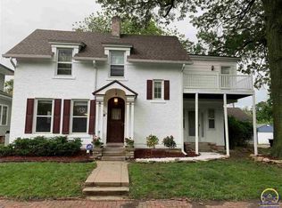 1504 SW Mulvane St, Topeka, KS 66604