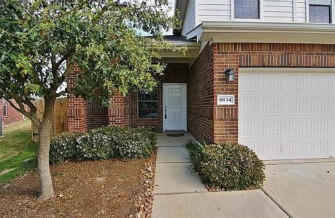 3rd image of 18134 Hillock Glen Ln
