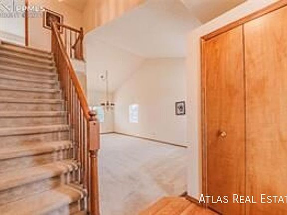 3rd image of 8407 Wilmington Dr