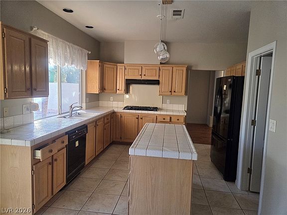 5th image of 1312 Sun Copper Dr