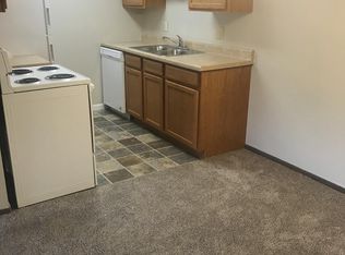 808 W Pine Hill Ln APT 9, Peoria, IL 61614