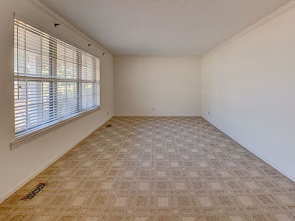 4th image of 4706 Tarpon Trl