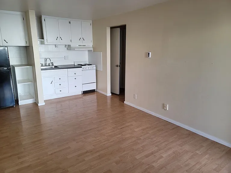 Cornerstone Apartments in Ballard — Photo 34