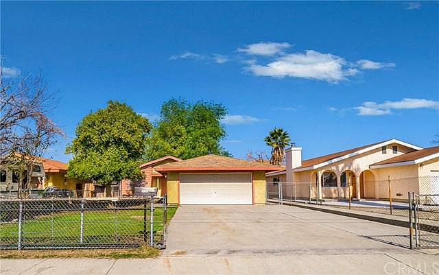1st image of 14333 Scott Pl