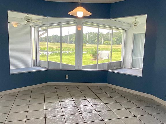 3rd image of 6285 Paradise Island Ct