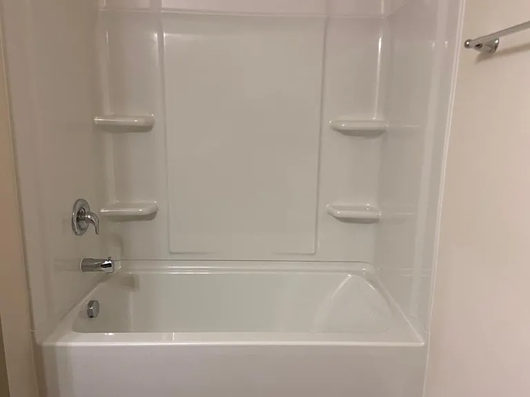 Common Bath