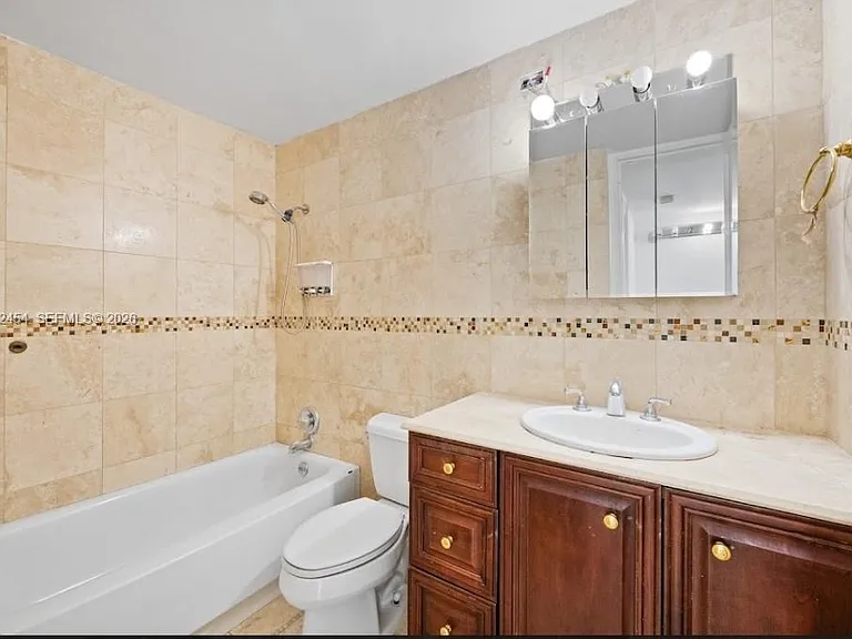 5055 Collins Ave #2K — Photo 11