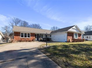8503 Overton Dr, Raytown, MO 64138