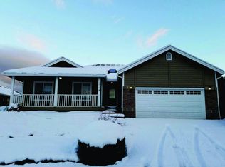 1415 Brittany Ct, Grants Pass, OR 97527