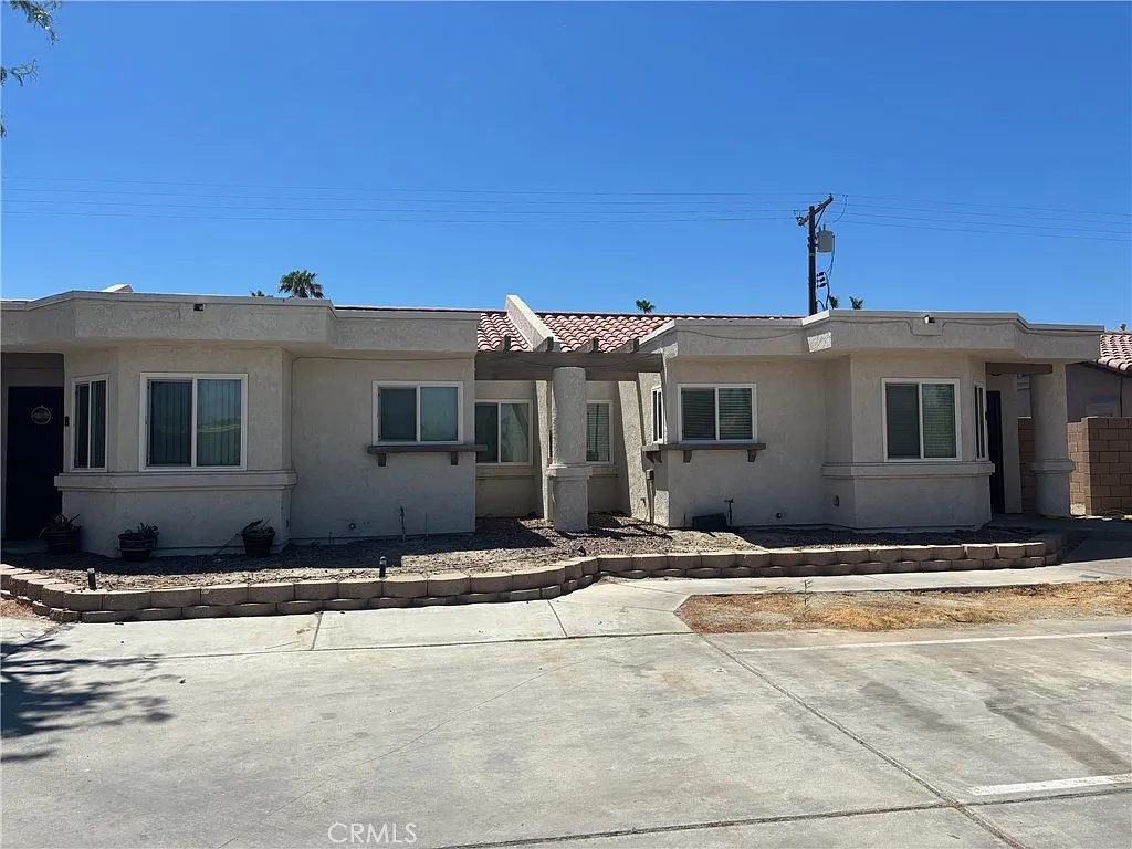 2 bed, 1174 sqft, $1,795 — Photo 2