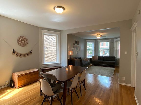 2nd image of 2513 N Avers Ave #1