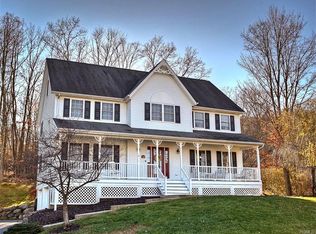 150 Creamery Pond Rd, Chester, NY 10918