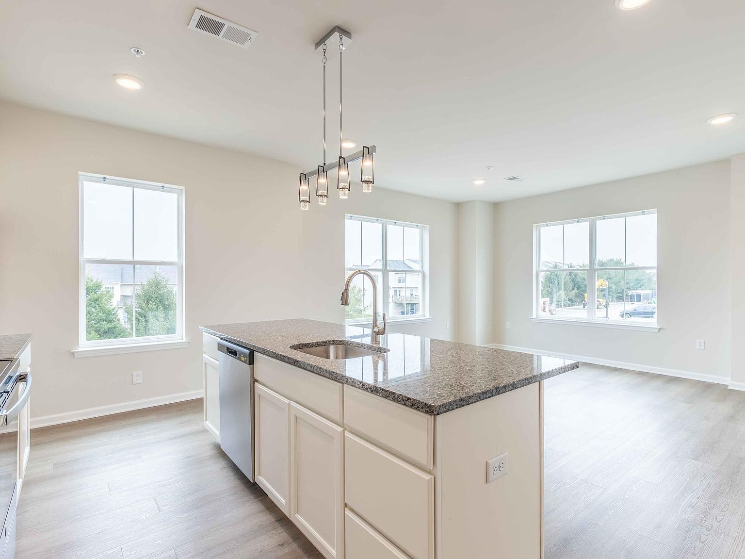 84 Wildflower Ln, Parkesburg, PA 19365 Zillow