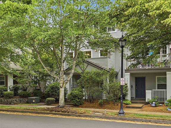 5th image of 1847 NE 102nd Ave