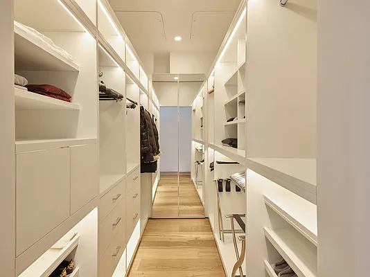 Sold by AA Management | media 41