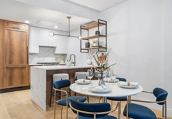 5th image of 9956 3rd Ave #403