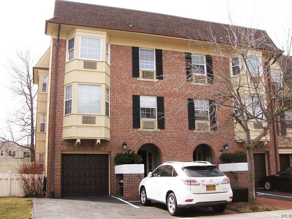 1st image of 20718 Jordan Dr #91U