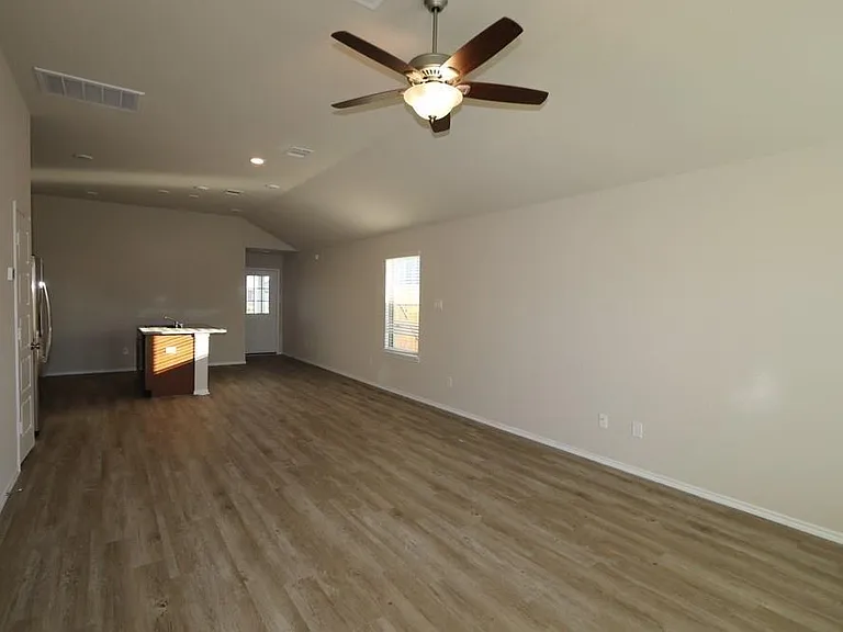 21423 Bluebonnet Cove Ct — Photo 5