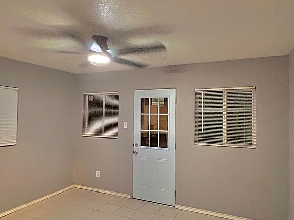 Living room pic 2