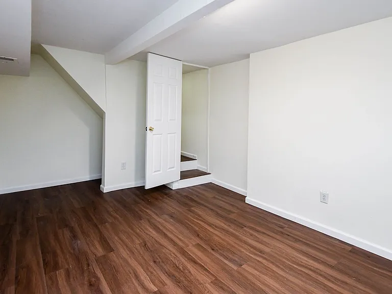1651 Gales St NE — Photo 32