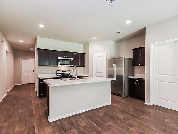 5th image of 20838 Olive Leaf St
