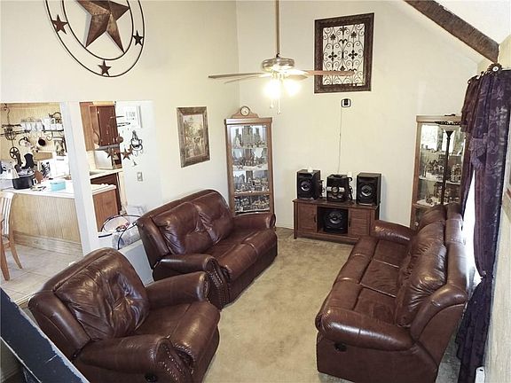 4th image of 1414 Archery Ln