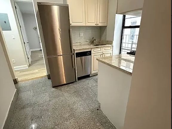 4th image of 656 St Nicholas Ave APT 53
