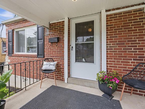 2nd image of 6769 Richard Ave