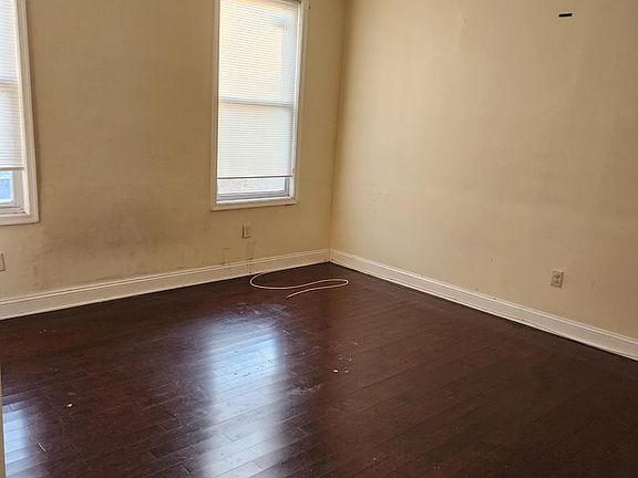4th image of 1215 W Allegheny Ave #3