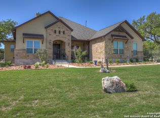 2123 Oakwood Holw, New Braunfels, TX 78132