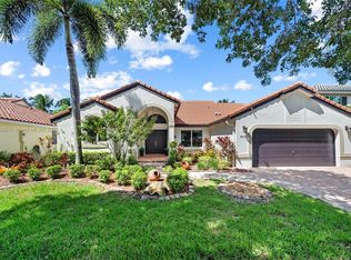 805 Lake Blvd, Weston, FL 33326